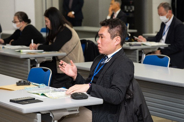 プレス関係各社